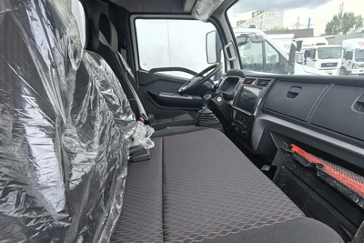 Dongfeng Z55L Изотермический Фургон