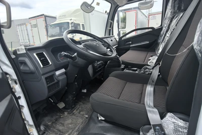 Dongfeng Z55L Изотермический Фургон