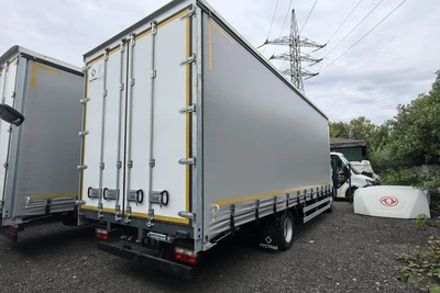 Dongfeng 120C Шторно-Бортовой