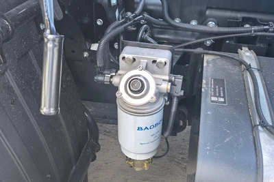 Валдай 12 Эвакуатор со сдивижной платформой