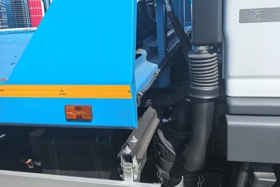 Валдай 12 Эвакуатор со сдивижной платформой