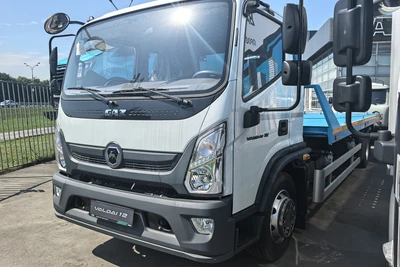 Валдай 12 Эвакуатор со сдивижной платформой